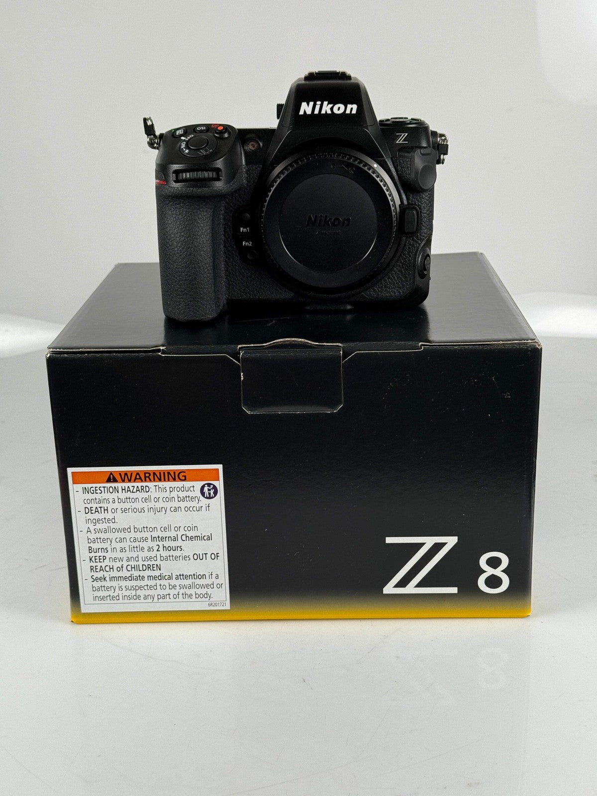 NIKON