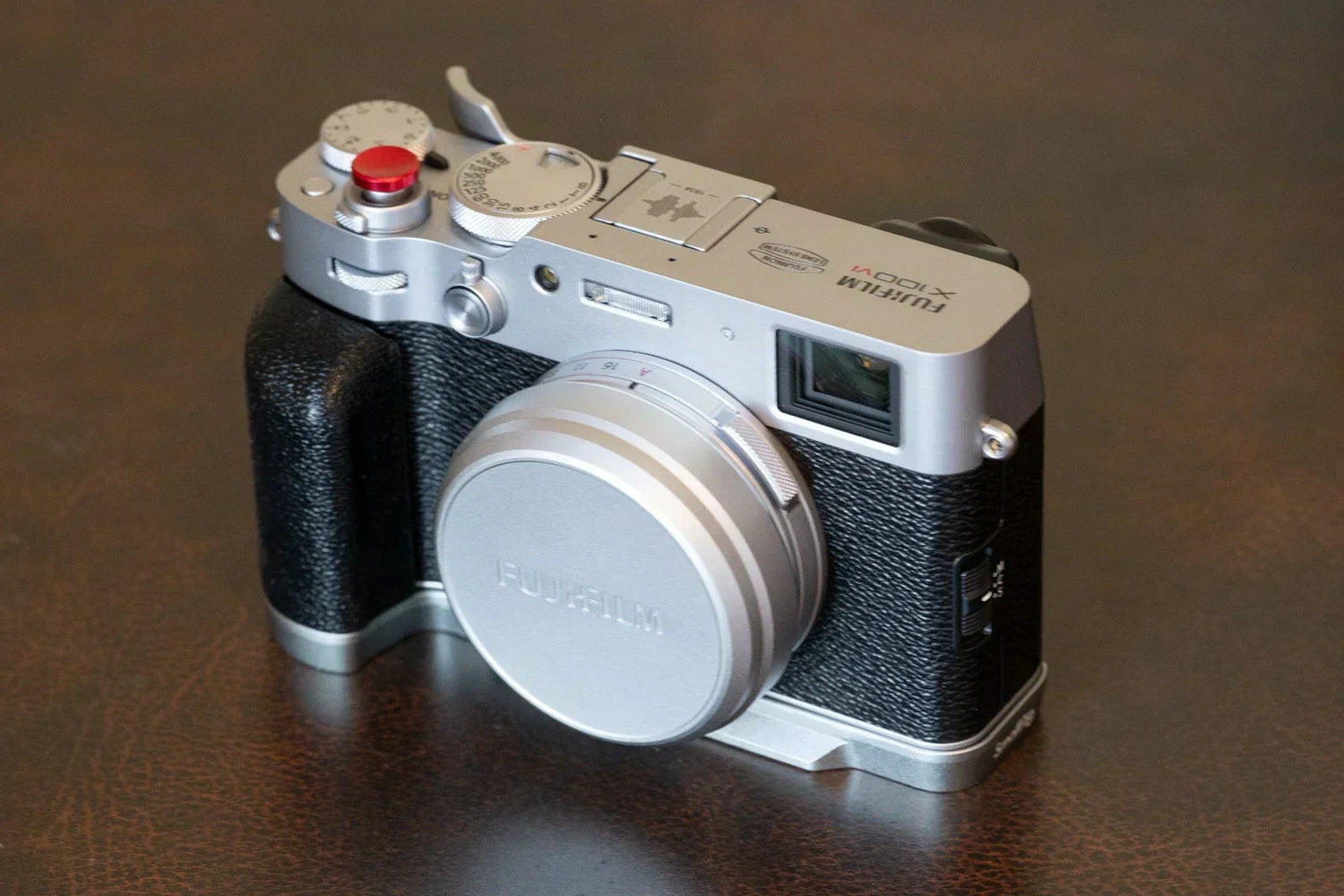 FUJIFILM